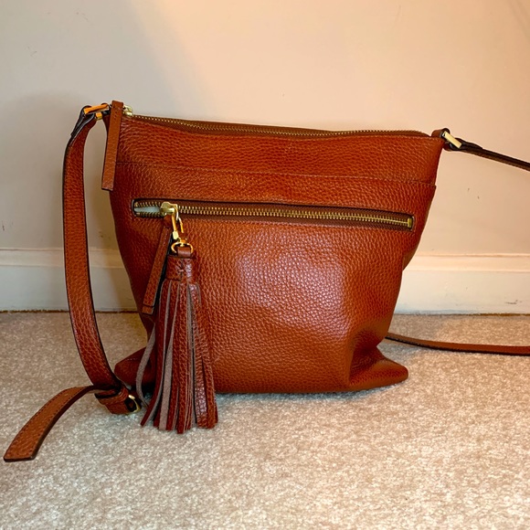 Casual Everyday Crossbody Bag (great for travel!) - Picture 1 of 4